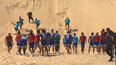 المقاولون يتدرب بـ«جبل العبور» استعدادا للموسم الجديد (صور)