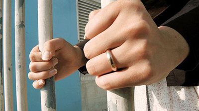 حكاية فتاة أصبحت أشهر ديلر في السلام.. «داليا» تشبهت بالرجال للاختفاء من رجال الأمن.. اتخذت من الاتجار في الترامادول مهنة لها.. جمعت ربع مليون جنيه في سنتين.. والمحكمة تحبسها 3 سنوات