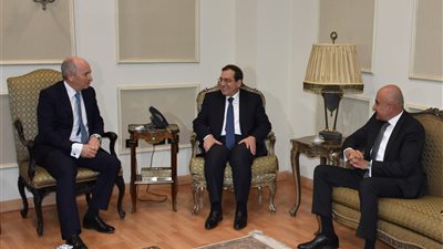 «شل» تفوز بمزايدة في الصحراء الغربية بقيمة 35.5 مليون دولار