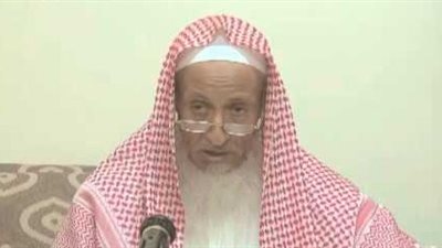 داعية سعودي يصدر فتوى تجيز للسلفيين قتال الإخوان