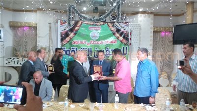 بالصور.. محافظ الشرقية يشارك الصحفيين حفل إفطارهم