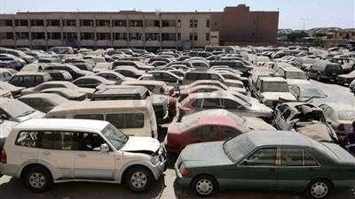 بالمستندات.. شروط شراء سيارة من مزاد الأربعاء بجمارك مطار القاهرة
