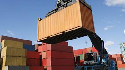 تقرير: زيادة الصادرات غير البترولية خلال يونيو الماضي بنسبة 21%