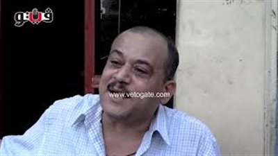 بالفيديو.. مزلقانات السكك الحديد «بوابات العبور للآخرة».. نزيف الدماء لا ينقطع على مزلقان «الخانكة».. الأهالي: «مفيش رقيب ولا حسيب».. مطالب باستبدالها بسلالم متحركة حرصا 