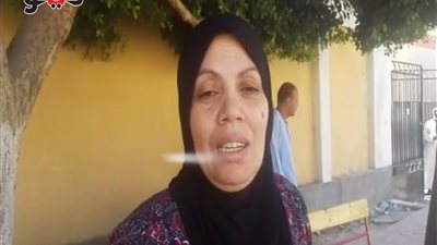 بالفيديو.. ولية أمر طالبة بقنا: «نظام البوكلت رتب أوراق الطالبات»