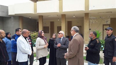 محافظ بورسعيد يناشد بالتعاون في الحصر لمنظومة التأمين (صور)