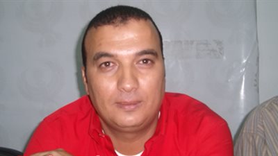 حسام حسن يدعو 