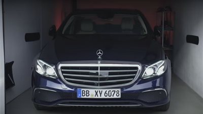 مرسيدس تصمم «تاكسي» بنظام القيادة الذاتية
