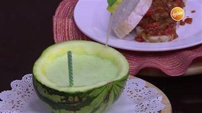 طريقة عمل عصير البطيخ الأصفر بالنعناع (فيديو)