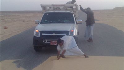 الكثبان الرملية تتسبب في مقتل شخصين وإصابة آخر بالوادي الجديد