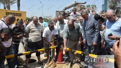 محافظ الجيزة يتفقد أعمال إصلاح خط المياه الرئيسى بالرماية