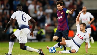 سر احتفال ميسي الطريف بهدفه أمام توتنهام