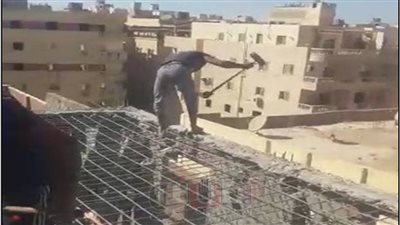 بالصور.. تنفيذ 120 قرار إزالة مبان بهضبة الأهرام