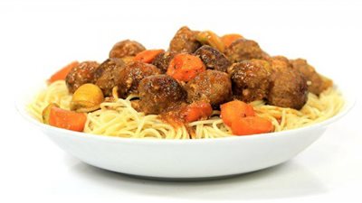 مكرونة بالكفتة والخضراوات لغداء مميز مع أسرتك