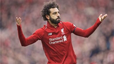 مشجعو الريدز يرسمون جرافيتي لمحمد صلاح في أشهر شوارع ليفربول | فيديو