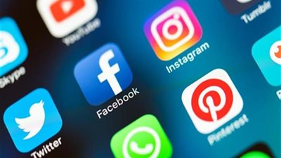 غموض حول تعطل فيس بوك وإنستجرام وواتس آب حول العالم حتى الآن