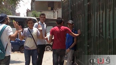 تفاصيل خامس أيام امتحانات الثانوية.. طالبات يلجأن إلى «البرشام» في باب الشعرية.. انتشار المتسولين أمام لجان الزيتون.. تصوير «الأحياء» بالفيوم و«الرياضيات» في كفر الشيخ.. 