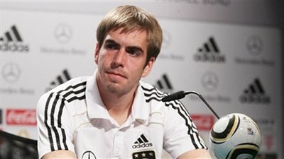 «فيليب لام»: الجزائر منتخب «قوي» يلعب بروح «قتالية»