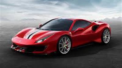فيراري 488 بسقف قابل للطي ومحرك بقوة 720 حصانا
