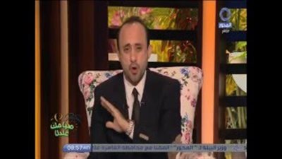 بالفيديو.. مذيع المحور: «حل مشكلات مصر في 6 حروف»