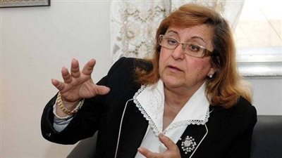 بسنت فهمي تطالب بالاستعانة بمؤسسات أجنبية لمواجهة أزمة الدولار