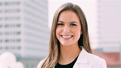 فتاة تتوج بلقب ملكة جمال فيرجينيا بسبب عرض كيميائي (فيديو وصور)