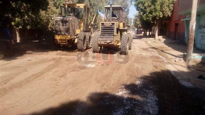 بالصور.. مراكز المنيا تواصل حملات النظافة اليومية ورفع الإشغالات