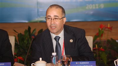 «فنون تطبيقية حلوان» تنعي رئيس قسم الملابس الجاهزة