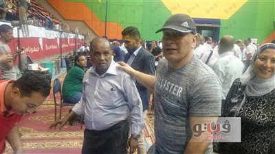 بالصور.. إبراهيم حسن يسجل حضوره بـ«عمومية الأهلي»