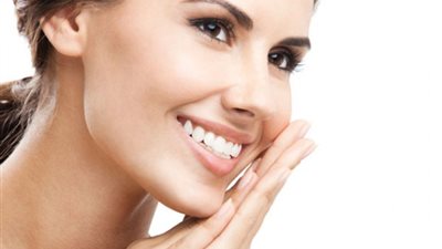 ماسك «اللبن البودرة بالعسل والنشا» لتفتيح المناطق الحساسة