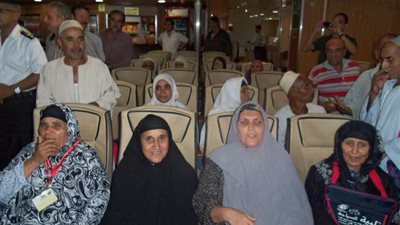 ميناء نويبع يستقبل 868 معتمراً