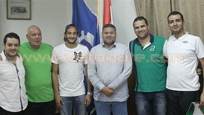 «منتخب السويس» يتعاقد مع لاعب «القناة» موسمين