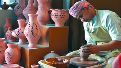 تفاصيل خطة تنمية وتطوير الصناعات اليدوية والحرفية