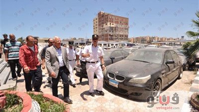 محافظ بورسعيد يشيد بمستوى الخدمة في إدارة المرور