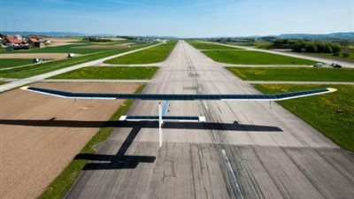 مطار القاهرة يستعد لاستقبال أول طائرة صديقة للبيئة بعد جولة الأهرامات