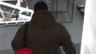 شاب يفقد ٣٤ كيلو من وزنه في ستة أشهر (فيديو)