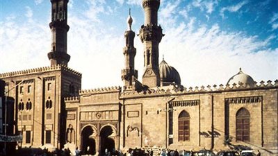 فتح باب القبول لدراسة العلوم الشرعية وفهم صحيح الدين بالجامع الأزهر