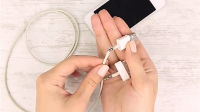 بالفيديو.. خطوات سهلة لإصلاح شاحن هاتفك المحمول