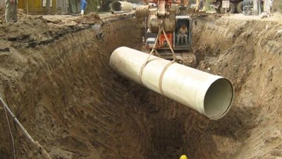 وفاة عامل مصري أثناء محاولة تسليك المجاري شمال اليمن