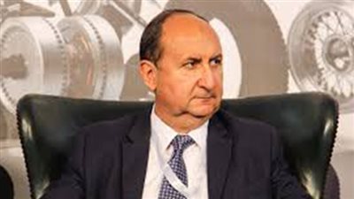 وزير الصناعة يبحث مع سفير اليابان الإعداد لزيارة وفد من كبريات الشركات