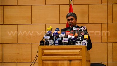 بدء مؤتمر «الطيران المدني» عن أول طائرة تعمل بالطاقة الشمسية