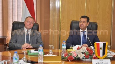 بالصور.. محافظ أسيوط يدشن مشروع التخطيط السريع