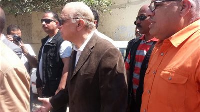 محافظ القاهرة يتفقد أعمال هدم مثلث ماسبيرو (صور)