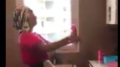 بالفيديو.. رد فعل الفتيات على غسيل الأطباق بعد الإفطار