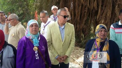 بالصور.. محافظ قنا يتابع أعمال مبادرة النظافة بمدينة قوص