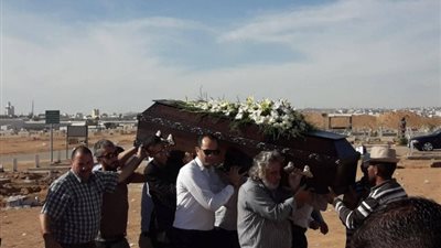 تشييع جثمان سلامة كيلة بعد رفض الاحتلال دفنه في فلسطين (صور)