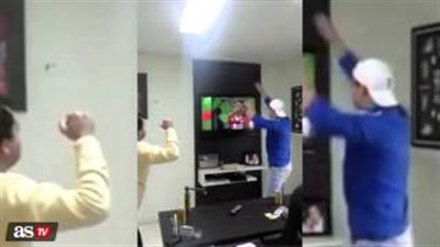 بالفيديو.. مشجع برازيلي يحطم التليفزيون بعد الفوز على تشيلي
