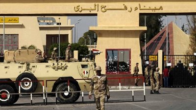 حكومة فلسطين: موافقة مصرية على مرور الطلبة عبر معبر رفح