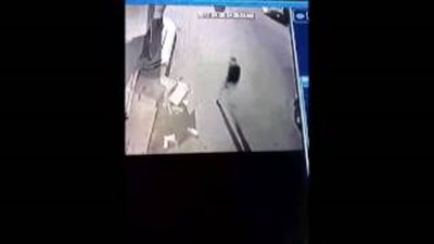 بالفيديو.. نهاية غير متوقعة لعملية سرقة مخزن سجائر بدمياط