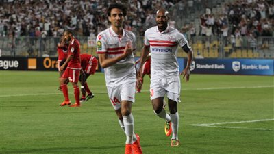 بالصور..أيمن حفني يحرز الهدف الثاني للزمالك فى شباك الوداد